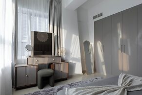 Handsome 1BR in Armada Tower 3