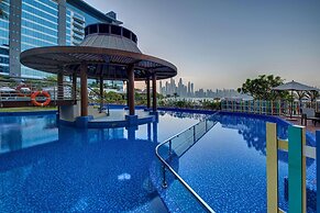 Waves - Palm Jumeirah Apt with Balco