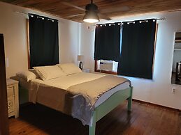 Ashton Court Belize