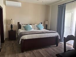 Ashton Court Belize