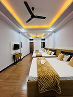 Hotel Advika