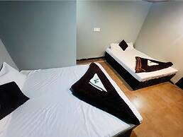 Hotel Advika