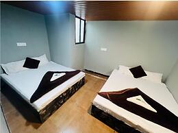 Hotel Advika