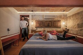 Suites Amanecer by Casa del Sótano