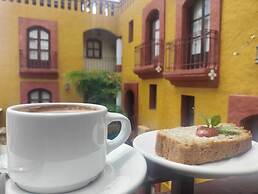 Suites Amanecer by Casa del Sótano