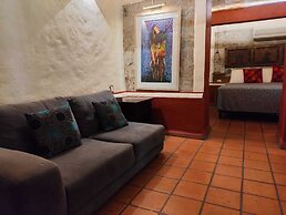 Suites Amanecer by Casa del Sótano
