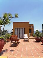 Suites Amanecer by Casa del Sótano