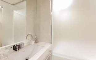 H-AVENUE HOTEL HAEUNDAE