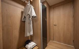 H-AVENUE HOTEL HAEUNDAE
