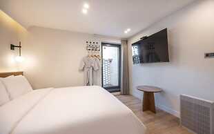 H-AVENUE HOTEL HAEUNDAE