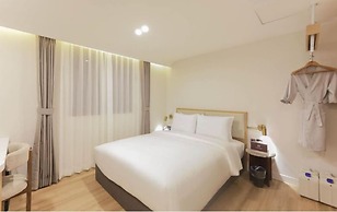 H-AVENUE HOTEL HAEUNDAE