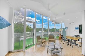 Surfo House