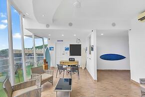 Surfo House
