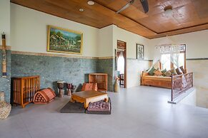 Villa Agung Khalia