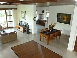 Villa Agung Khalia