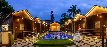 Wood House Beach Resort