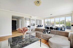 Stunning Apartment - 3br/6p - La Dafense