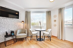 Elegant Studio With Rooftop - 2P - Vanves