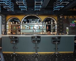 Hotel W Grand - A Boutique Hotel