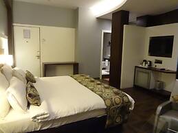 Galaxy Beacon Hotel