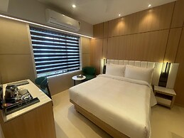 Galaxy Beacon Hotel