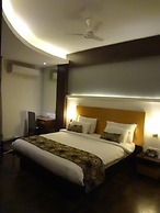 Galaxy Beacon Hotel