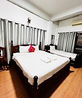 Domon Riverside Hotel