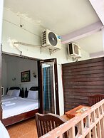 Domon Riverside Hotel
