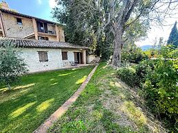 Spoleto Poolside - Sleeps 24