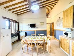 Spoleto Poolside - Sleeps 24