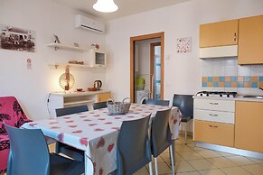 Lovely Flat With Pool-beahost