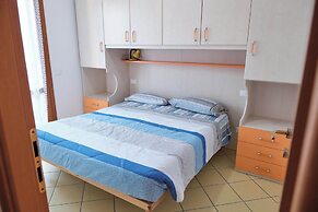 Lovely Flat With Pool-beahost