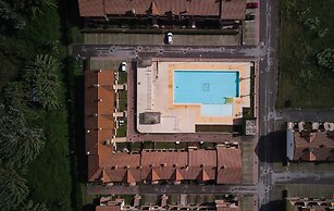 Lovely Flat With Pool-beahost