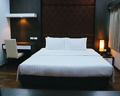 Eastpana 304(R1) Executive Residence
