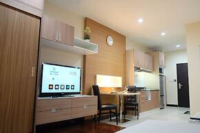 Eastpana 304(R1) Executive Residence