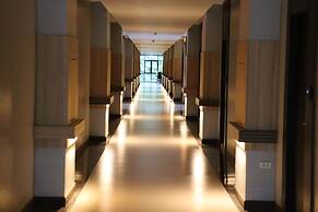Eastpana 304(R1) Executive Residence