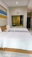 Eastpana 304(R1) Executive Residence