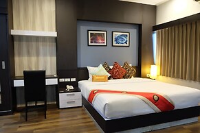 Eastpana 304(R1) Executive Residence