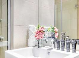 Spacious Azizi Riviera Studio