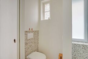 Authentic Apartment - 3br/8p - Clignancourt