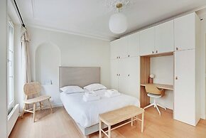 Authentic Apartment - 3br/8p - Clignancourt