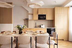 Luxury House With AC - 6bd/12p - Batignolles