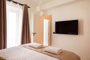 Luxury House With AC - 6bd/12p - Batignolles