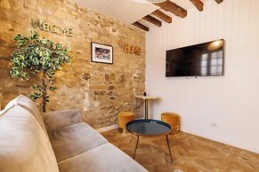 Chic, Comfortable Flat Near rue Montmartre