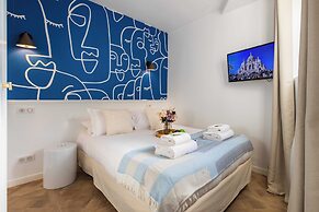 Chic, Comfortable Flat Near rue Montmartre