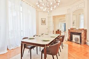 Magnificent Flat - Near Trocadaro