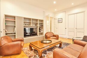 Magnificent Flat - Near Trocadaro