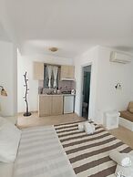 THEOFANIS STUDIOS