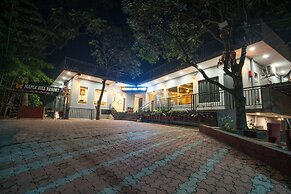 Maple Hill Resort