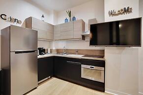 Elegant Apartment - 2bd/6p - Hotel de Ville